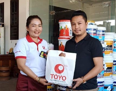 TOYO FACTORY VISITS AND GIVES GIFTS TO CUSTOMERS AND AGENCIES